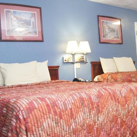 Holiday Lodge & Suites Mcalester Exteriör bild
