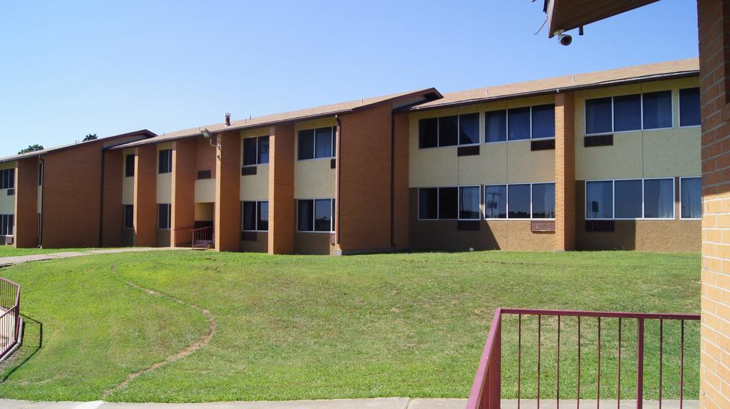 Holiday Lodge & Suites Mcalester Exteriör bild