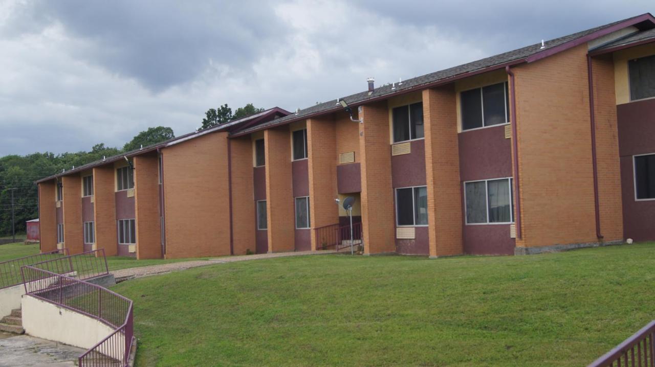 Holiday Lodge & Suites Mcalester Exteriör bild